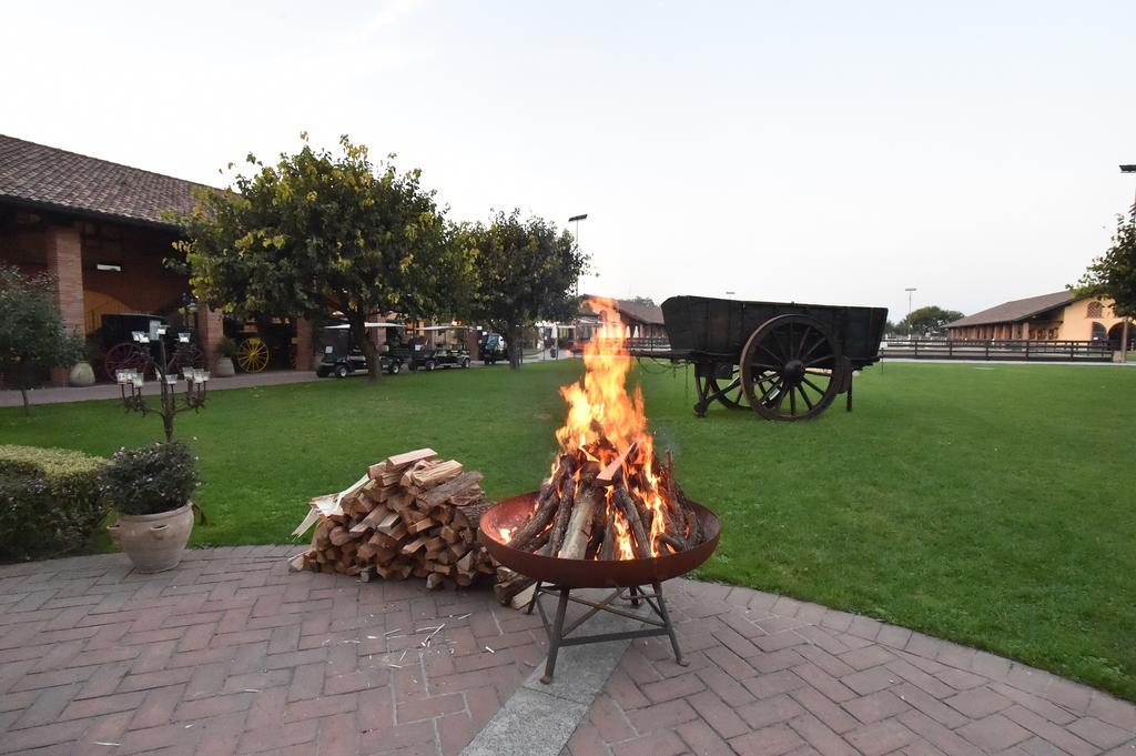 Agriturismo La Camilla コンコレッツォ エクステリア 写真